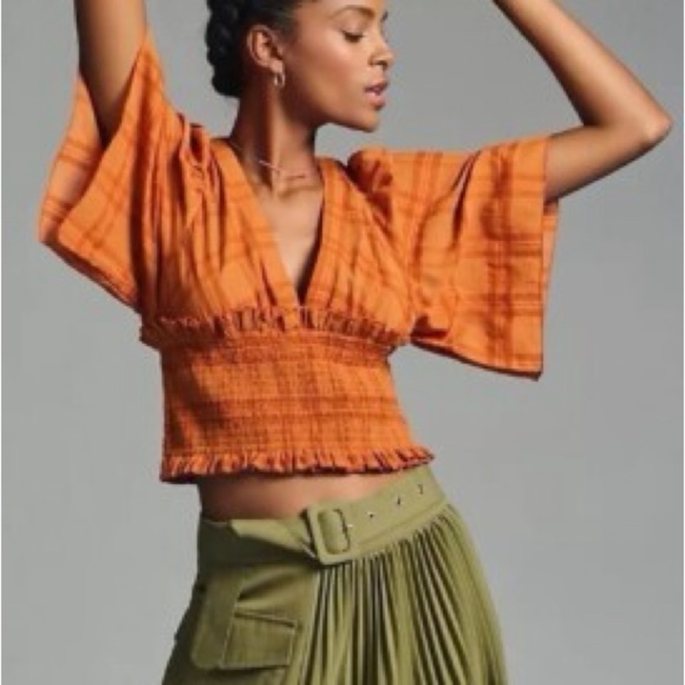 Anthropologie Plunging V-Neck Smocked Kimono Blouse in Orange - size M - EUC